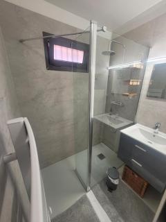 Agreable et Calme 3 pieces Terrasse, Piscine, Tennis, Plage - Vallauris - 9