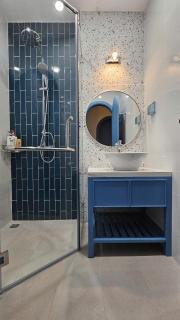Private Santorini beach villa hosts up to 10 people - Bình Tú - 9