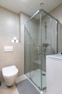 Studio Mozart, Free Onsite Parking, Air Conditioning, 1Gbs WiFi - Prague - 2