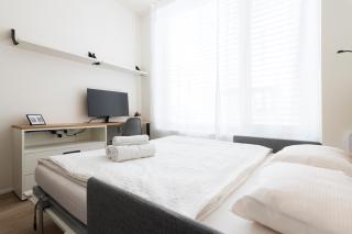 Studio Mozart, Free Onsite Parking, Air Conditioning, 1Gbs WiFi - Prague - 0