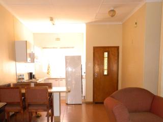 Bethel Court Vineyard Hotel - Ezulwini - 2