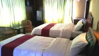 Hotel Middle Path & Spa - 2