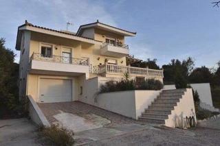 Sunny House in Nature - Amarynthos - 8