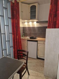Studio meublé - Lunel - 3