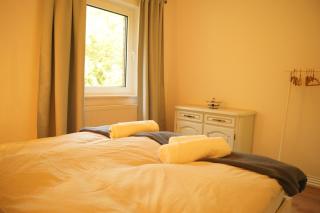 Große Ferienwohnung "Idyll" mit Sauna in Alleinlage - Berge - 4
