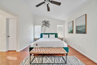 # Marbella Lane - 4BR Lavish Castle Retreat - Indio - 1