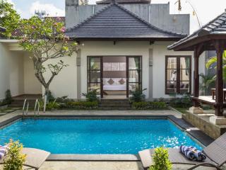 Dura Villas Bali at Kerobokan - Kerobokan - 1