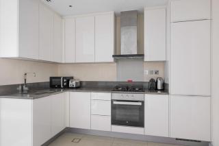 Blueground Marina Gate city view sauna gym DXB-1338 - 5