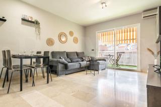 Serene apartment with balcony and view by REMS - Fuengirola - 0