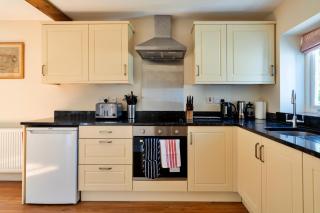 Finest Retreats - The Old Granary - Barton Stacey - 2