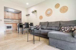 Serene apartment with balcony and view by REMS - Fuengirola - 4