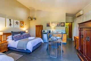 Pumleni Guesthouse - Hartbeespoort - 5