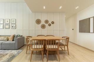 Exclusive Stunning 3BR Apartment - JVC Binghatti - 2