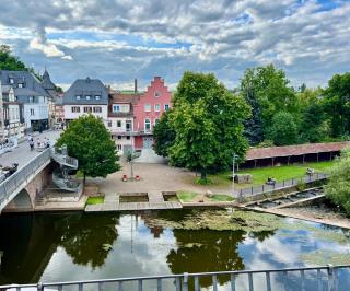 helloYOU apartments I Wohntraum am Wasser I Zentral I Parkplatz I Nahewein - 0