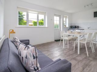 4 Castle Mews - 4