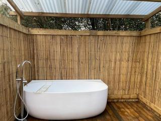 Hobbits Habitat Outdoor Bath Unique Stay - Raetihi - 9