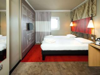 ibis Plymouth - 6