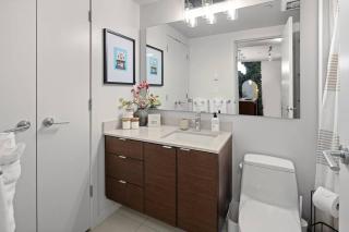 Your Own Private Oasis In Victoria - 3