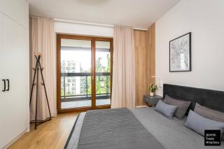 Premium Apartments with FREE Parking Near Muzeum Powstania - 6