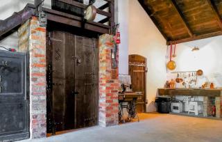 3 Bedroom Cozy Apartment In Huta Gorna - 8