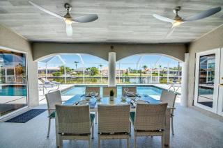 Villa Tropical Breeze by CoralVilla - pool, good boat location - Cape Coral - 3