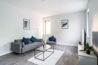 Modern 1 Bed Apartment in Waterloo Liverpool - 5