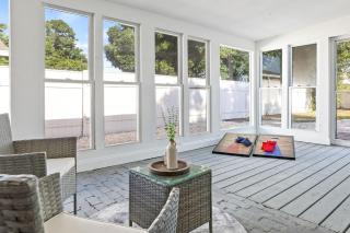 Sunny Palmetto Oasis - 4BR Home With Private Pool - 9