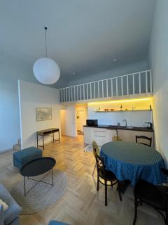 Cozy Urban Retreat - Tbilisi - 0