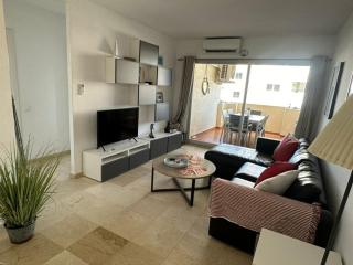 Estepona Marina, Winter Sun from 99E per night, Sea Views, Balcony, Lift, Wifi - 3