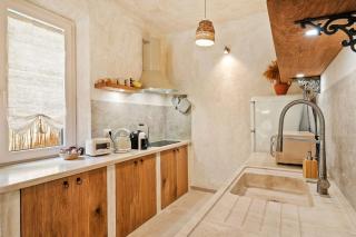 Fontarcella, Heart & Roots - 1