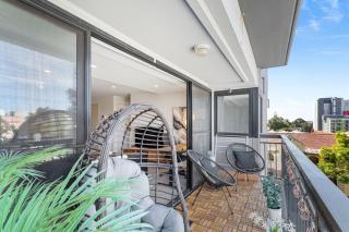 City Life 2BR Apt with Pool,Gym, Sauna, Carbay - 8