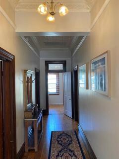 Dalton Street Bungalow - Orange - 9