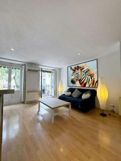 PRADO ATOCHA Apartaments - Madrid - 8