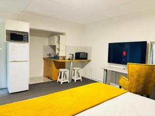 Busa House Self-Catering Unit - 9