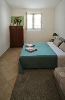 Welcoming Home - Sutomore - 2