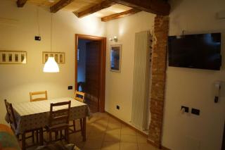 Lovely Apartment nel centro storico di Bologna - Bolonia - 3