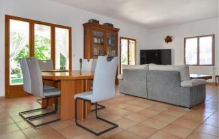 Gorgeous Home In Tarascon With Wifi - Tarascon - 8