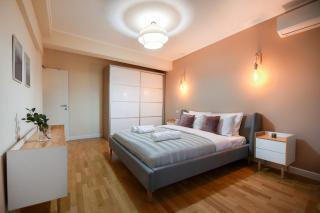 City Living at Its Best - Spacious 2 BR Apartment on Calea Victoriei - Bucarest - 8