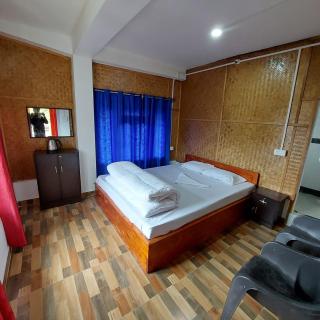 DESTINATION-The Jungle - Rishop - 2