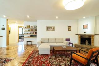 Elegant 2BR in Old Tbilisi - By Wehost - Tbilisi - 0