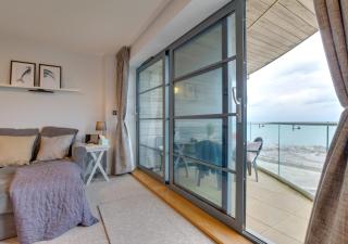 33 Quayside - West Bay - 7