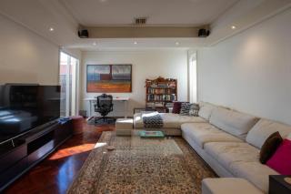 Brighton Chic Pet Friendly Near Beach & Train by Custom Bnb Hosting - 9