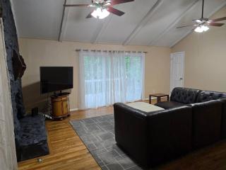 400- Charming Lake Lanier home - Gainesville - 4