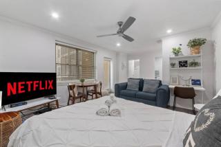High-Quality Downtown Living - Skyline View - Atlanta - 2