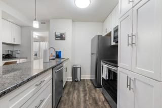 Downtown Studio - Panoramic Views - Walk-friendly - Atlanta - 3