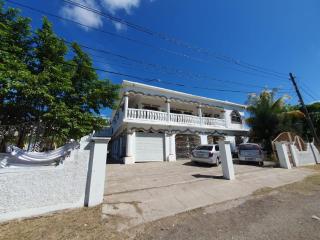 Sandy Bay Paradise Retreat - 7 Bedrooms - Sandy Bay - 7