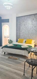 Sweet Dreams Suites Charming Studio Universitate - Bucarest - 9