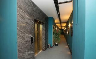 Gori Palace Residence Modern Apartment in City Centre - 8