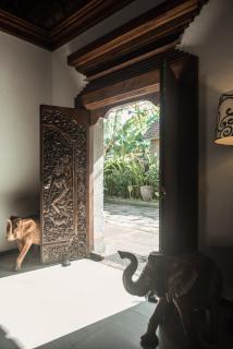 Segara Beach House Villa - Kuta - 1
