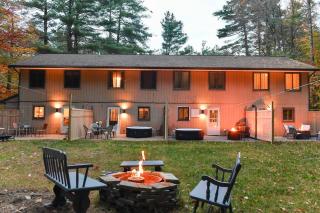 Heathers Hot tub Hideaway - Middle Grove - 8